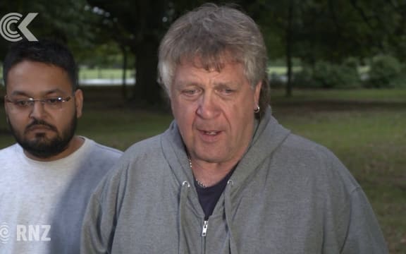 Flowers for mosques around the country