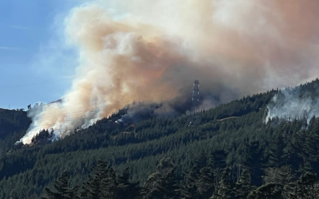 Fire spreads towards Christchurch Adventure Park