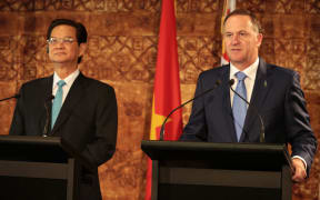 Press conference of Vietnamese Prime Minister Nguyen Tan Dun and John Key.