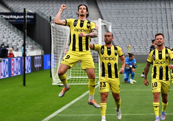 Phoenix player Oskar Zawada celebrates a goal.