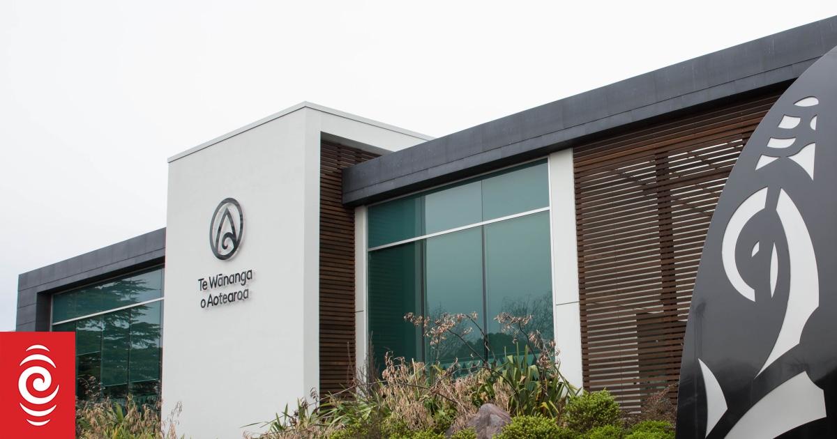 Te Wānanga o Aotearoa formalises partnership with Oxford University