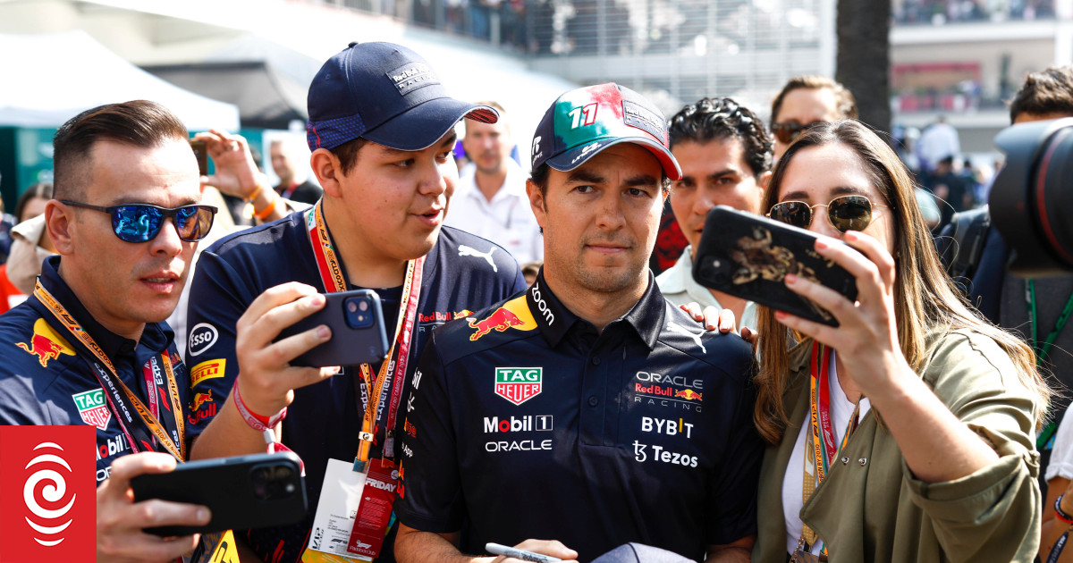 Perez to feel the love even if the dream is dashed - Vimarsana News