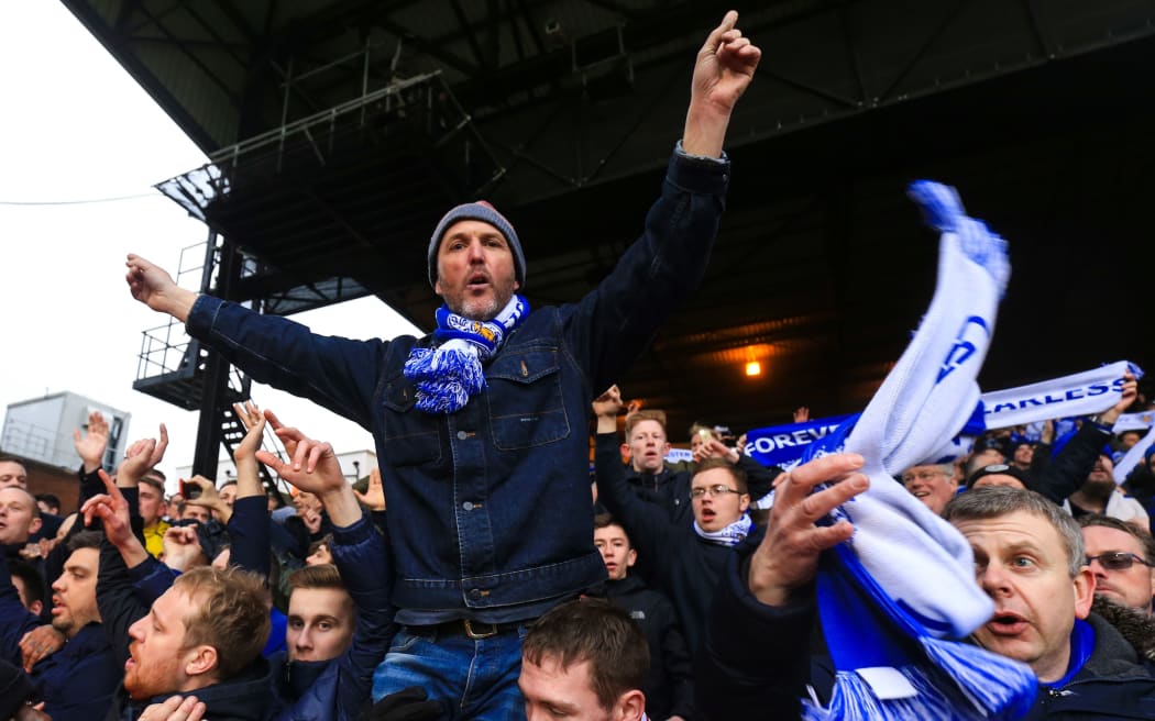 Leicester fans keen to see their side win the English Premiership are being forced to pay exorbitant amounts for tickets.