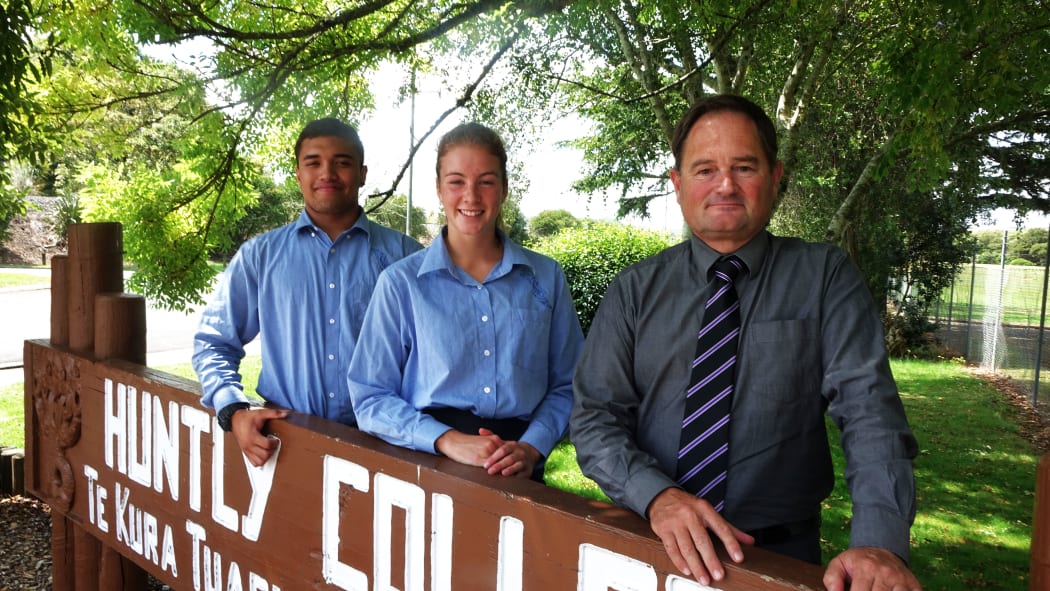 Principal Tim Foy, and students at Huntly College