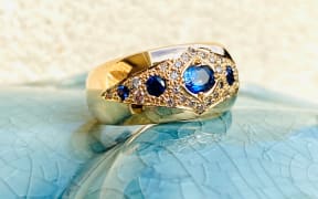 Brett Liddle: https://www.bljewellery.nz/