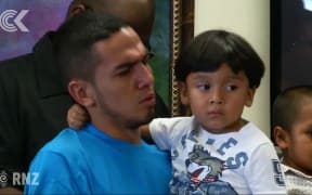 US to reunite some young migrant children with parents
