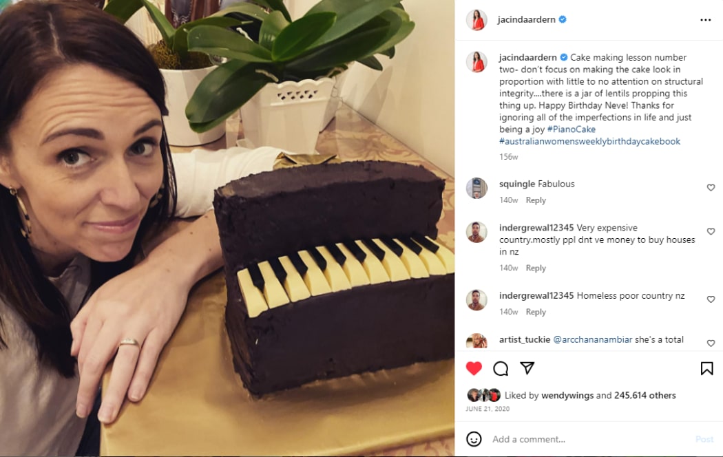 Jacinda Ardern with her attempt at a piano cake in 2020.