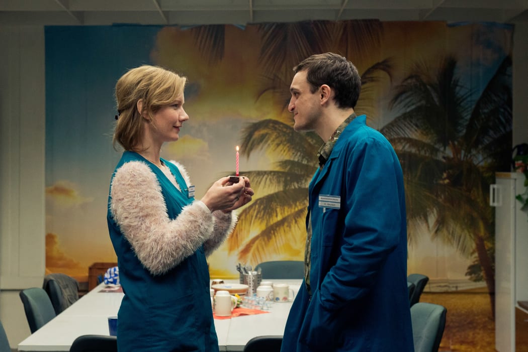 Sandra Hüller and Franz Rogowski flirt in the tea room in Thomas Stuber’s In the Aisles