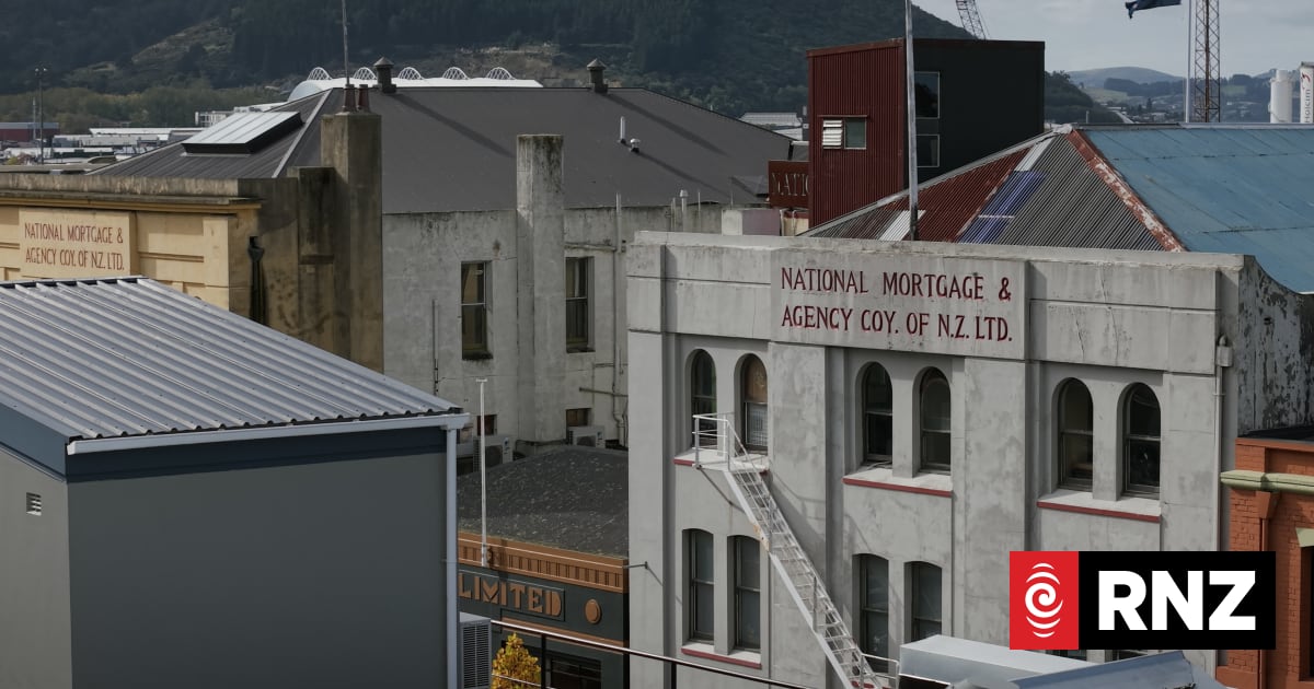 Dunedin: Hanging onto Heritage