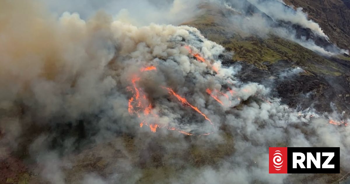 Firefighters battling large vegetation fire in Queenstown stand down for night
