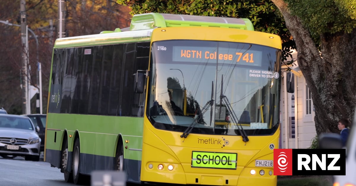 Real-time info coming to Wellington's public transport signs | RNZ