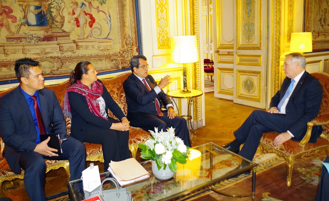 French Polynesian delegation meets French foreign minister Ayrault