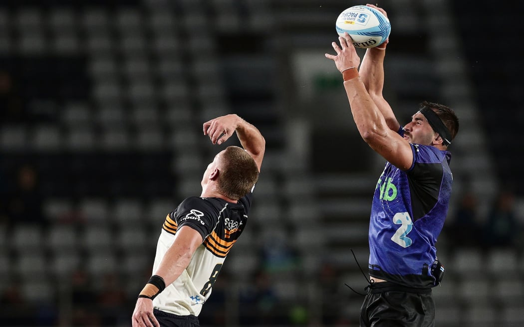Laghlan McWhannell of the Blues wins a lineout during the round 9 Super Rugby Pacific match between the Blues and ACT Brumbies at Eden Park in Auckland, New Zealand on Saturday, April 20, 2024. Photo: David Rowland / www.photosport.nz