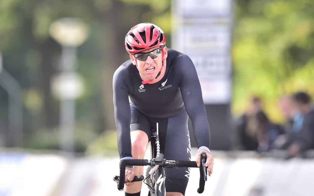 Picture by Allan McKenzie/SWpix.com / www.photosport.nz - 15/09/2019 - Sport - Cycling - UCI Para Cycling Road World Championships 2019 - Emmen, Netherlands - New Zealand's Stephen Hills takes the bronze in the men's T2 road race.