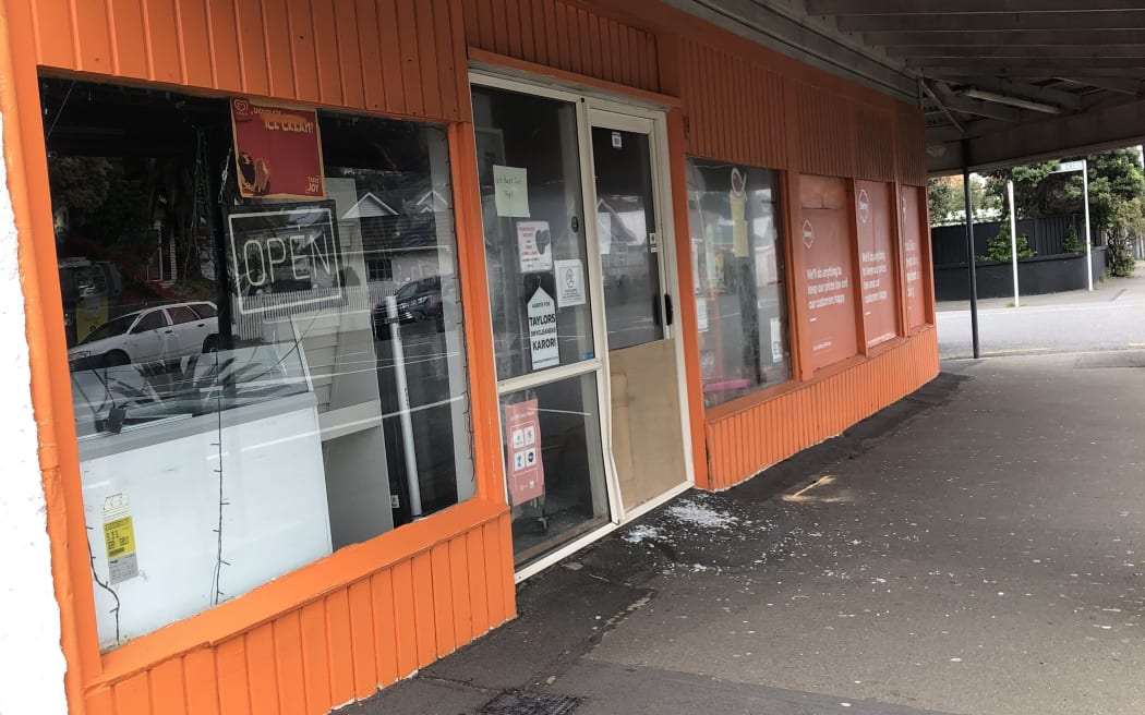 The Main Road liqour store was ram-raided in the early hours of 22 August, 2022.