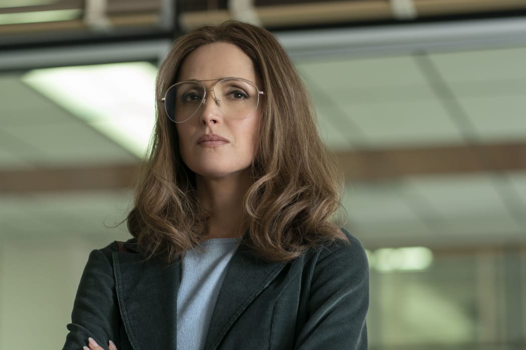 Rose Byrne is Gloria Steinem in Mrs. America.