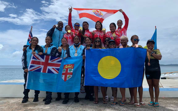 Va'a V6 women's 500m medallists: gold: Team Tahiti; silver: Team Fiji; bronze: Team Palau