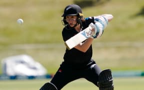 White Ferns batter Bernadine Bezuidenhout