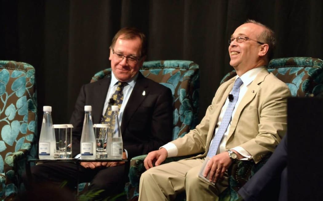 Foreign Affairs Minister Murray McCully, left, and US Assistant Secretary of State Danny Russel.
