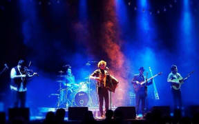 Mabon Live