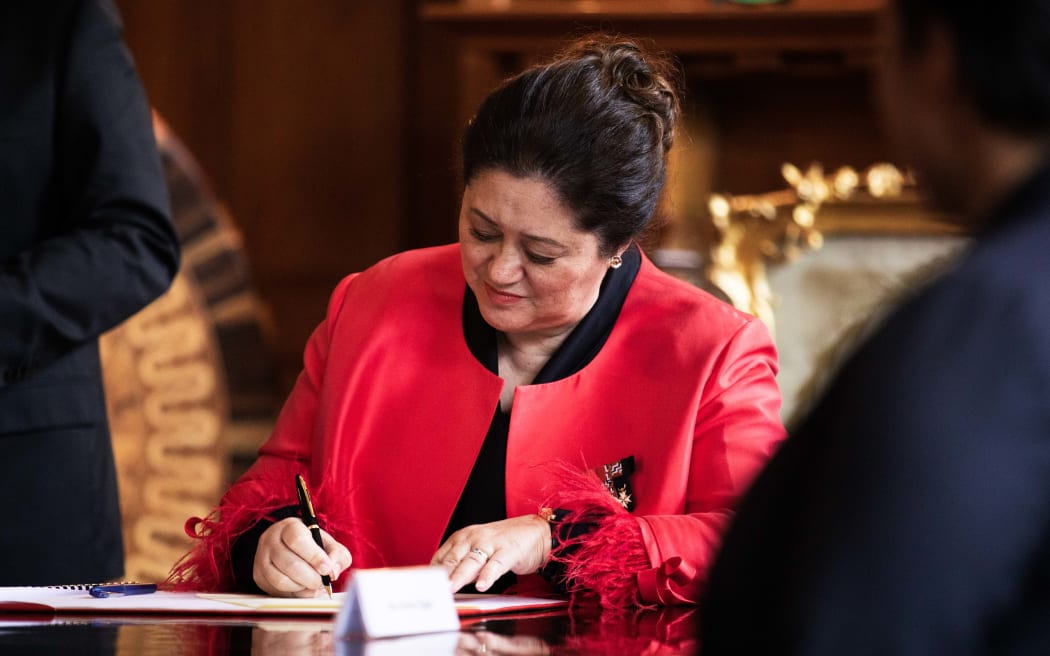Dame Cindy Kiro swearing in new minister Kieran McAnulty