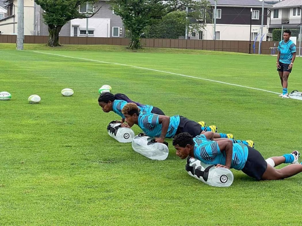 The Fijiana women training in Oita.