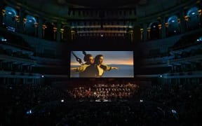 Titanic Live