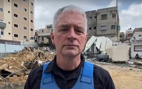 United Nations Relief and Works Agency for Palestine Refugees (UNRWA) senior deputy director Scott Anderson.
https://www.youtube.com/watch?v=UVaZxk9a4-U