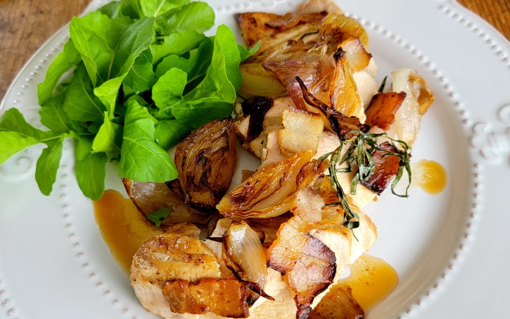 Chicken Breasts with Bacon Shallots