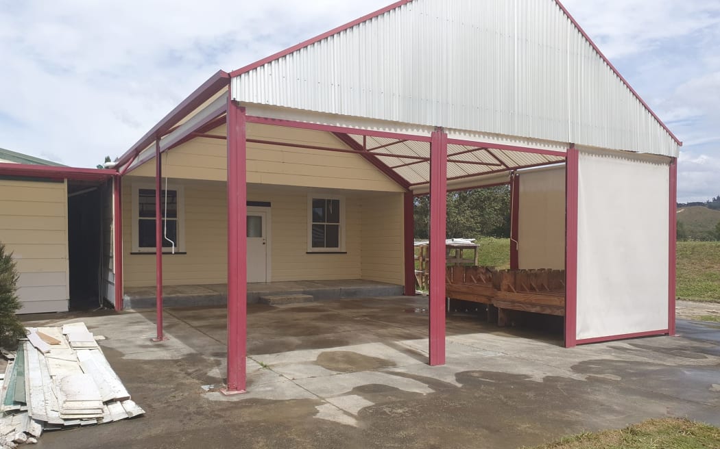 Hinemaurea Marae Mangatuna.