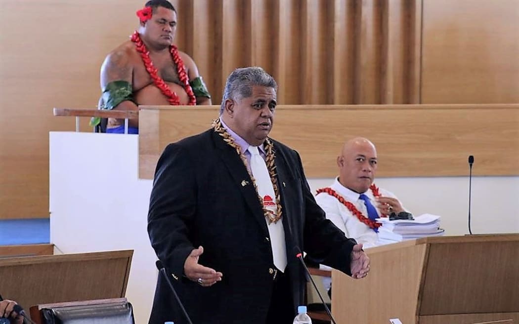 Laaulialemalietoa Leuatea speaks in first session of Samoa Parliament at the new Parliament House on 19 March 2019