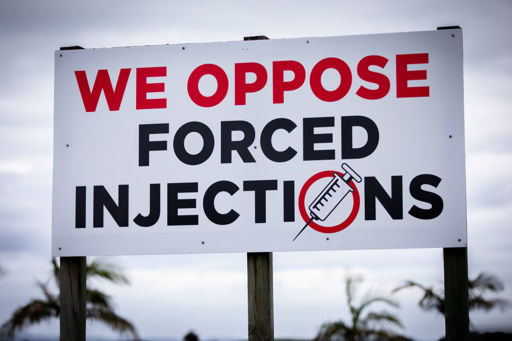 Anti Vaxx mandate sign in Northland
