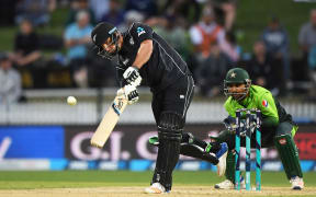 New Zealand's Colin de Grandhomme batting.