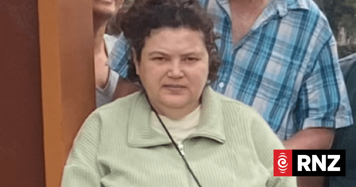 Missing woman last seen boarding bus on Auckland's Waiheke Island found safe