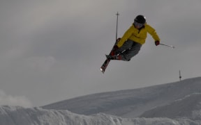 Freeskier Finn Bilous