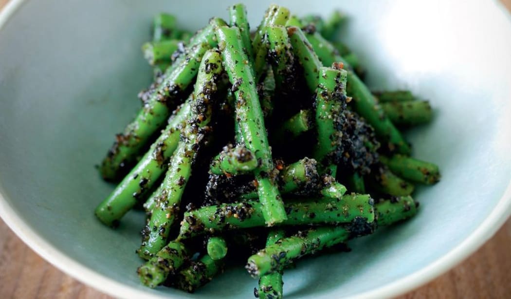Goma-ae with beans