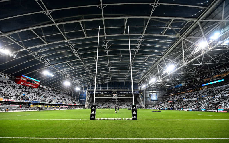Retractable curtains for stadium to fix Dunedin's 'Goldilocks problem ...