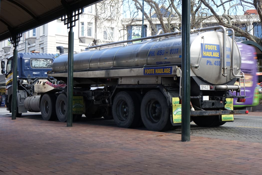 Water tanker in The Octagon, Dunedin city.