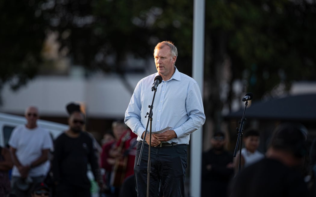Tauranga Mayor Mahé Drysdale speaks at a vigil a week after the landslide.