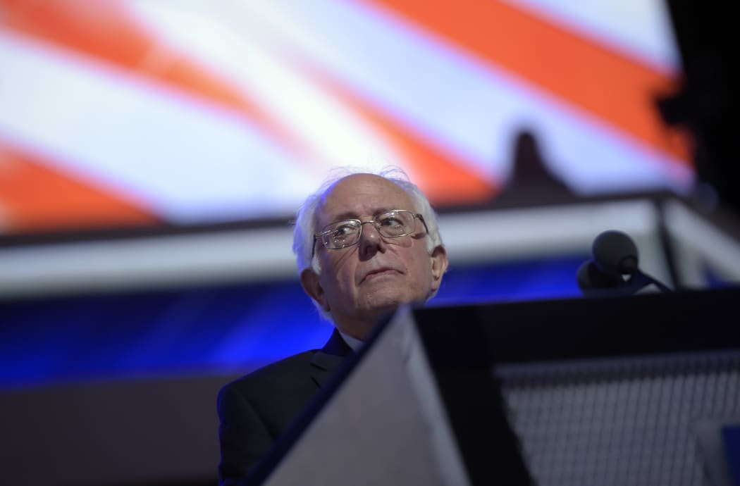 Boos erupted as Bernie Sanders called on his supporters to back Hillary Clinton, at the Democrat National Convention.