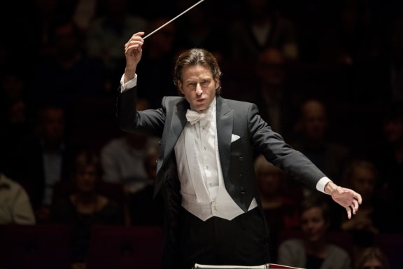 Conductor Gustavo Gimeno