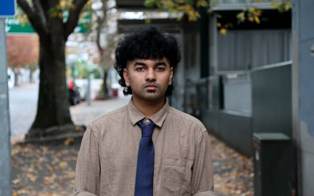 Young Indo-Fijians yearn to know more about the girmit era | RNZ