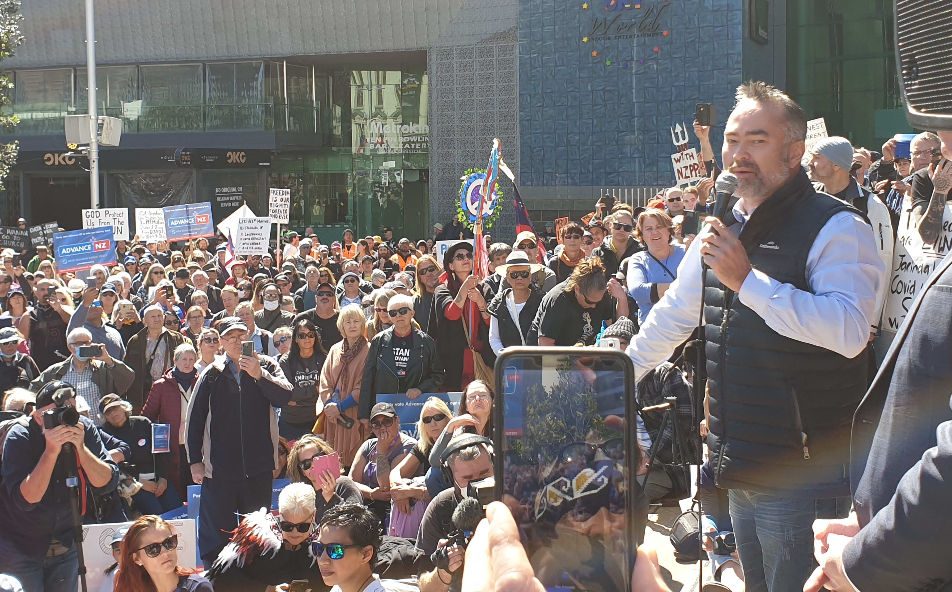 Advance Party co-leader Billy Te Kahika addresses the crowd demonstrating against the government's use of lockdowns and other Covid-19 restrictions on 12 September, 2020.