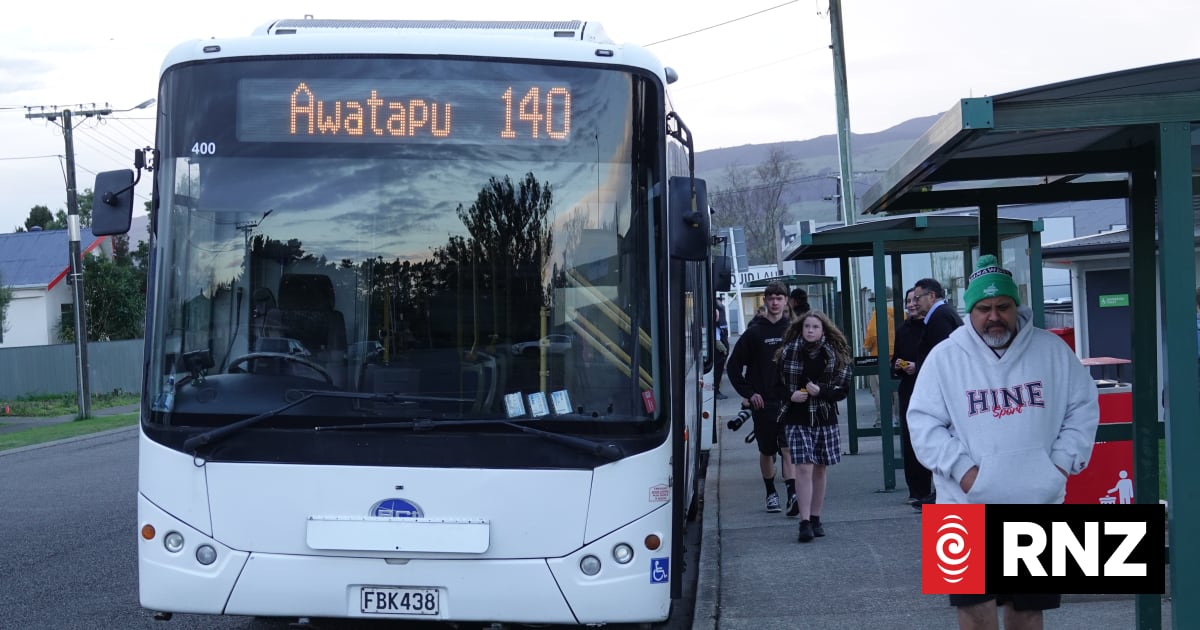 'Putting our children's education at risk' - parents angry at school bus changes