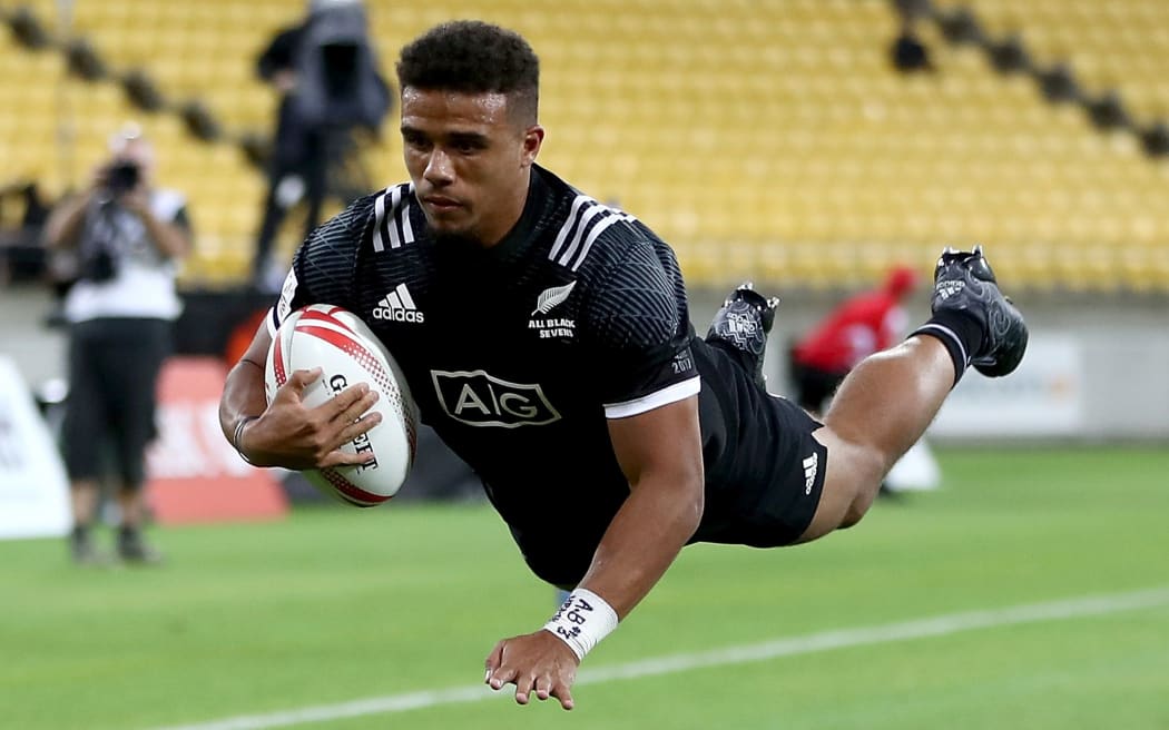 Isaac Te Tamaki flies over the line for his second try.