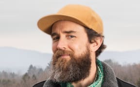 Brian House is a mult-disiplinary artist who investigates sounds which are below the typical human hearing range - known as infrasound. These sound waves are at frequencies below 20 herts (hz) and are transmissed by both natural and man-made sources - such as ocean currents, volcanoes and glaciers or sonic booms, wind turbines and data centers. House's work reveals the planet's hidden soundscapes and highlights how human activity alters them. He has released six albums of music including one recorded during a 24 hour period in the Massachusetts woods and his work has appeared at the Museum of Modern Art. Brian House speaks to Kathryn.