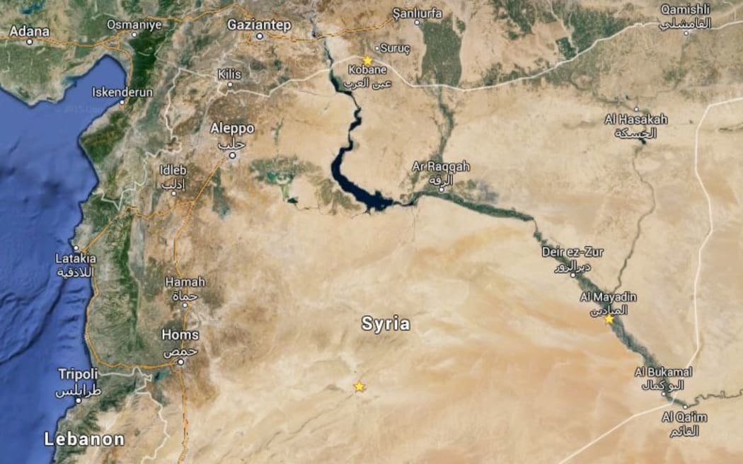 Syria - Al-Mayadin (al-Mayadeen), Kobane and Palmyra are marked with stars.