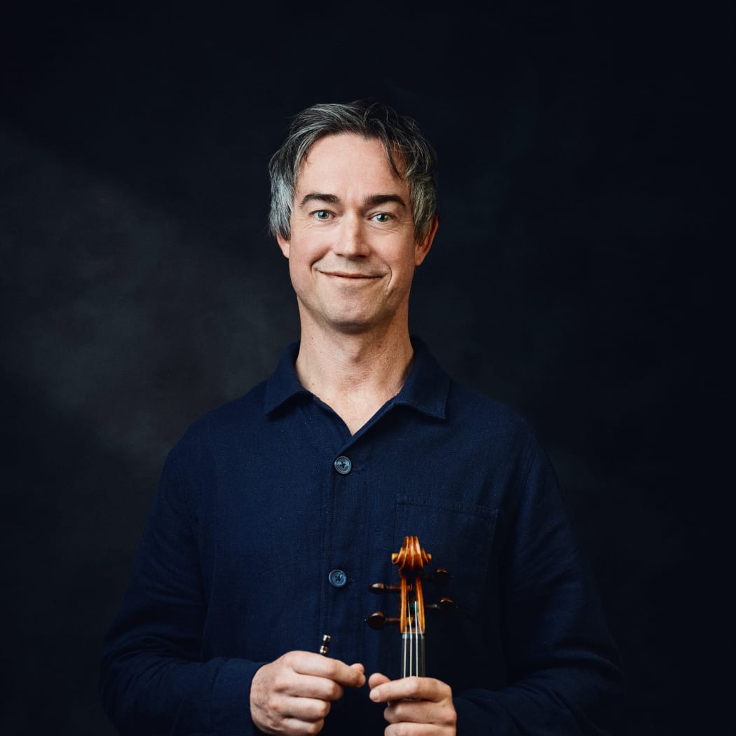 Violinist Simeon Broom