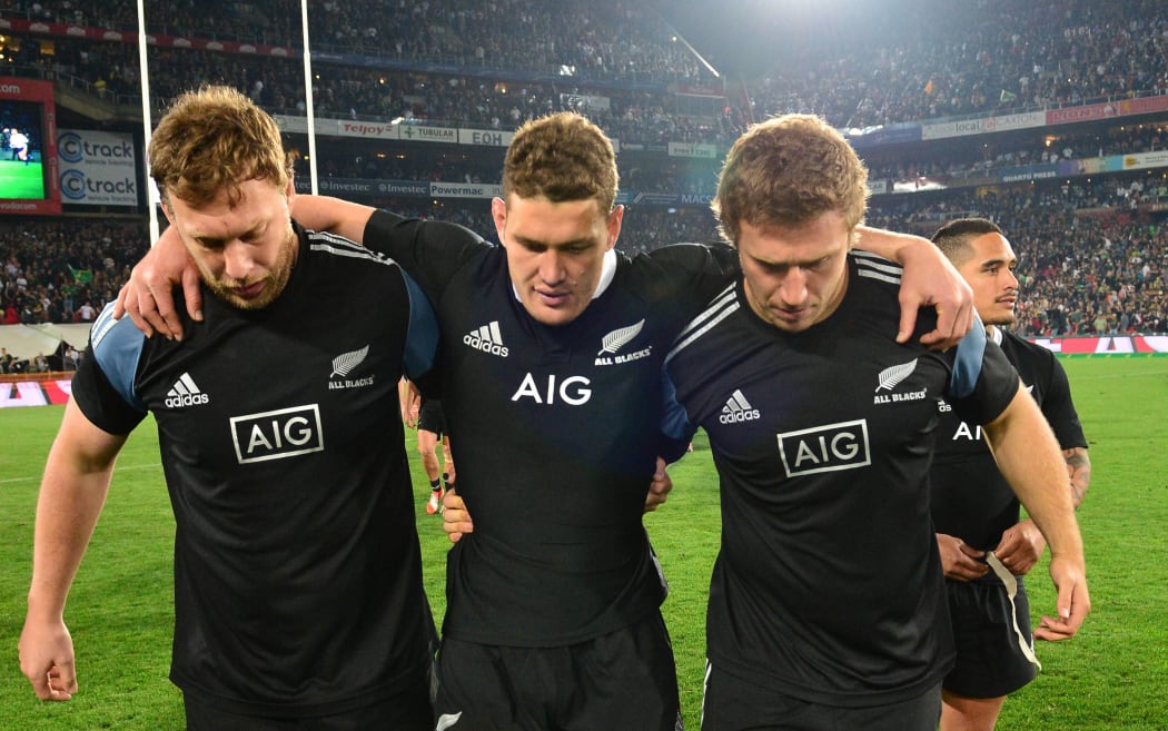All Blacks halfback Tawera Kerr Barlow helped from Ellis Park in 2014.
