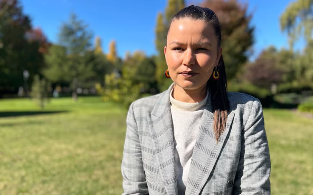 Vanessa Turnbull-Roberts has asked Australians to consider how Indigenous people feel. (ABC News: Lottie Twyford)